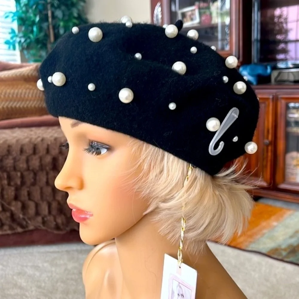 Brand New Jessica Simpson Black Wool French Beret w/ Faux Pearl Accents Beaded